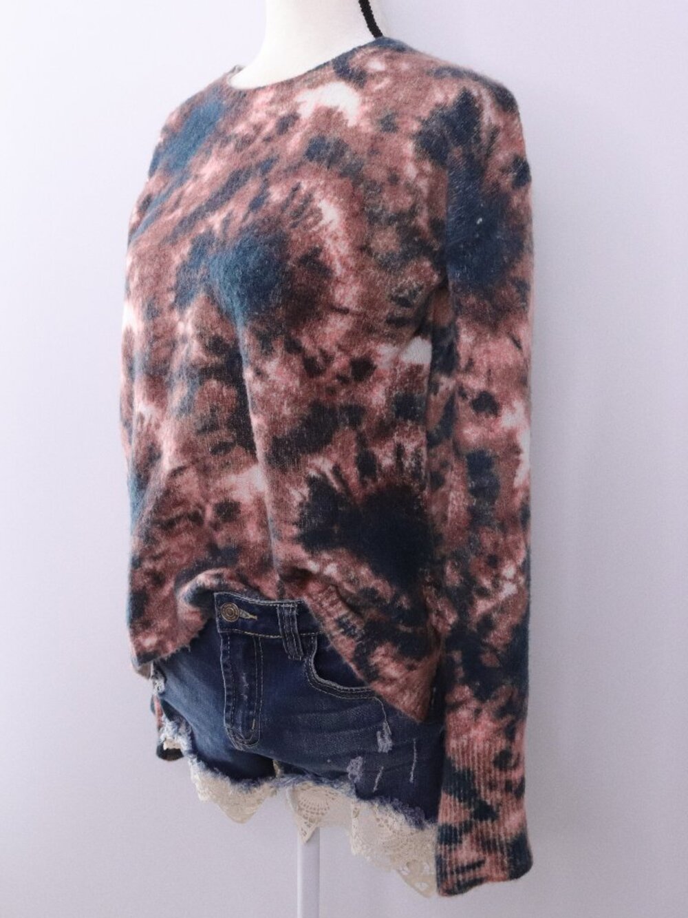 Zara Wool Blend Abstract Print Sweater Medium Pink Blue Crewneck